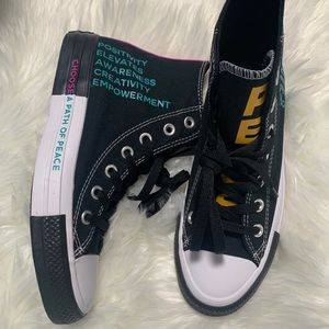 High top kids sneakers